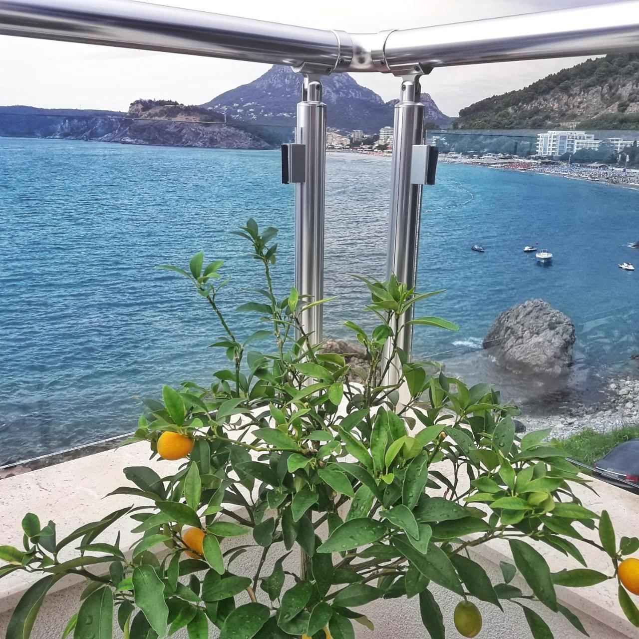 Two Palms Apartment ストモレ エクステリア 写真
